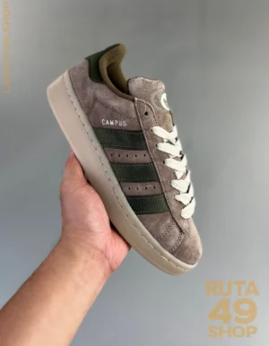 Adidas Campus
