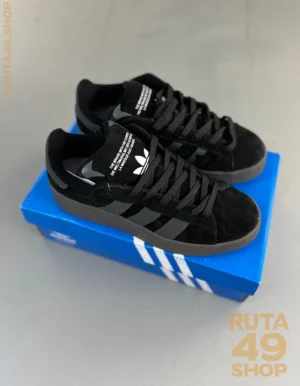 Adidas Campus