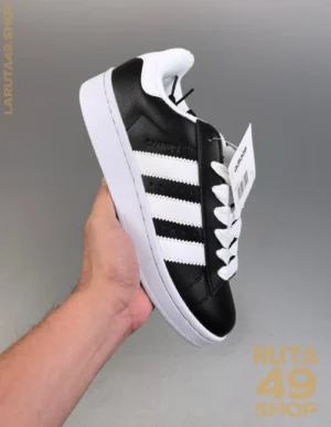 Adidas Campus