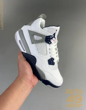 Air Jordan 4