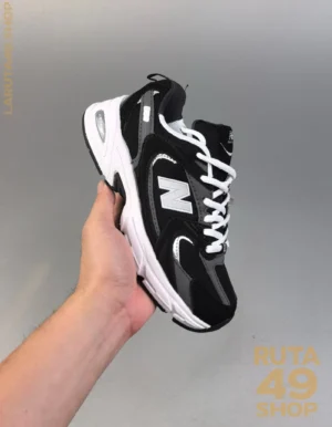 New Balance 530