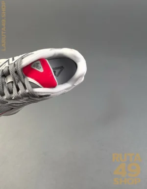 New Balance NB9060